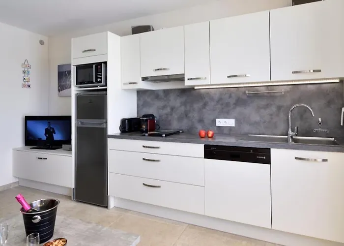 Apartamento Naturiste De Standing 3* Heliopolis Ab *